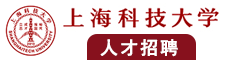 美女光胸光屁股舔男生小鸡鸡色文